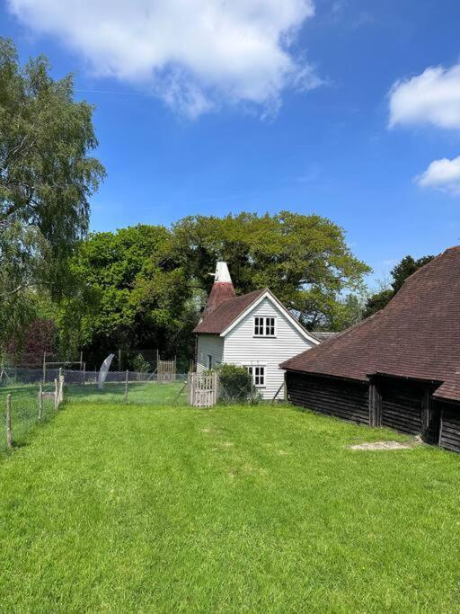 Beautiful 2 Bed Oast - 15 Acre Farm - Tunbridge Wells Vila Exterior foto